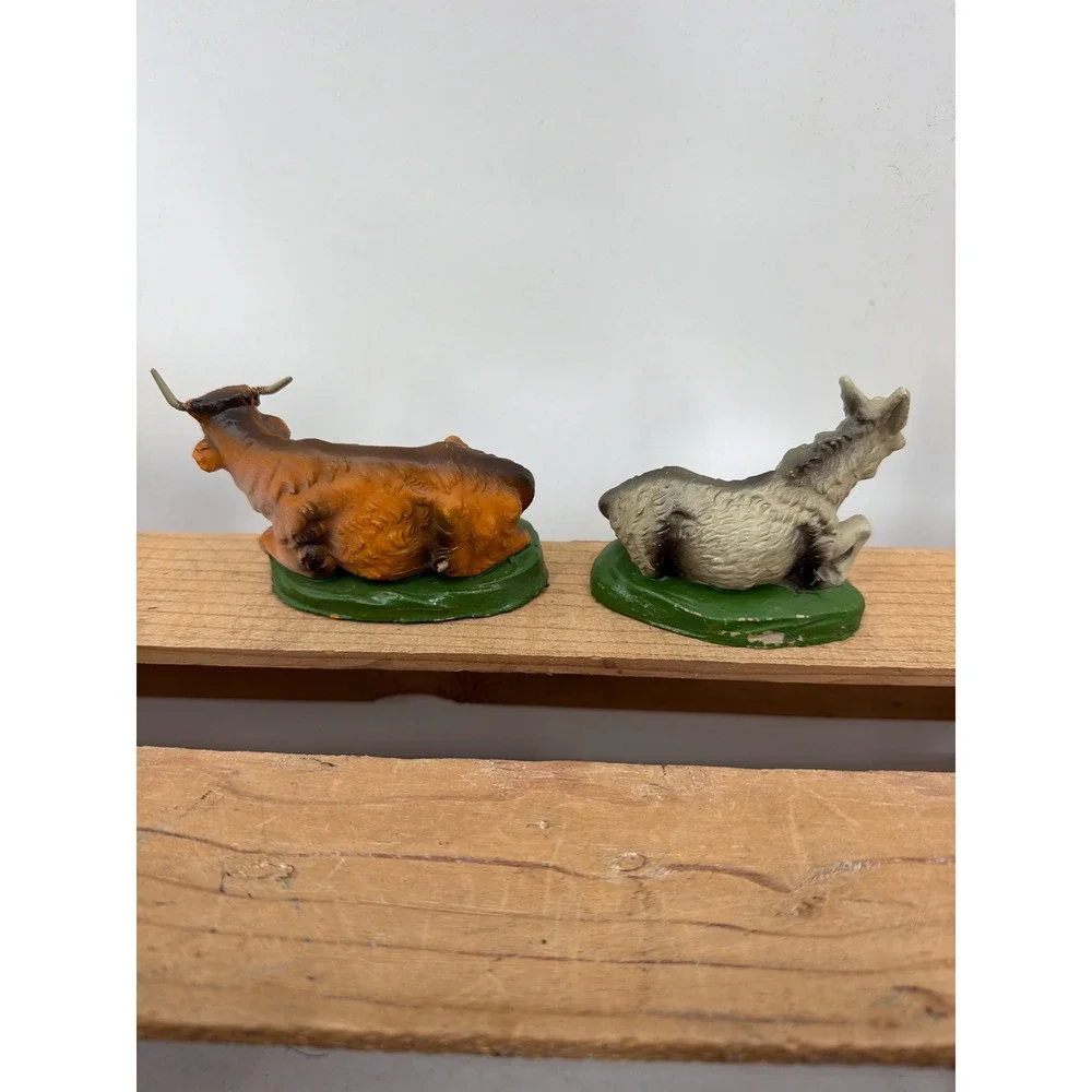 Vintage Fontanini Hand Painted Italy Nativity Ox and Donkey Chalkware Figures‎